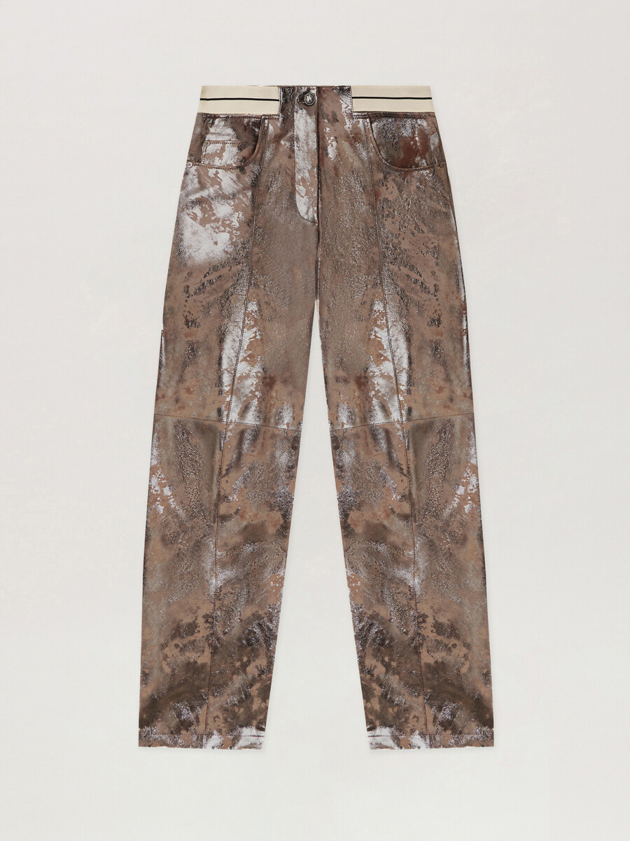 pantalon carotte en cuir laminé