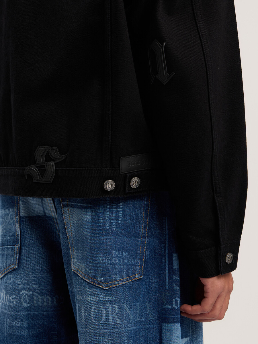 veste en jean à logo gothique