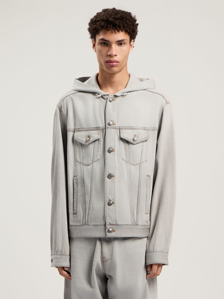veste en jean à logo incurvé