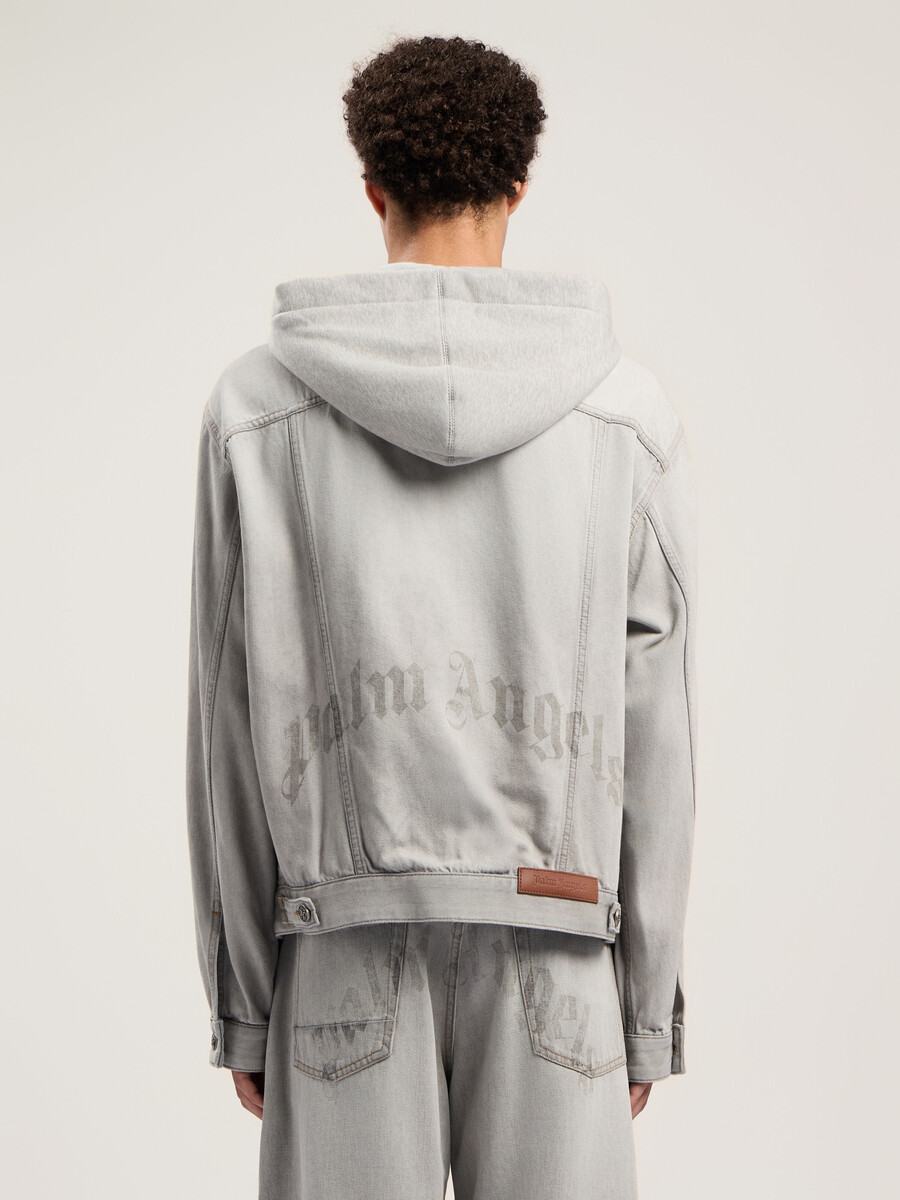 veste en jean à logo incurvé