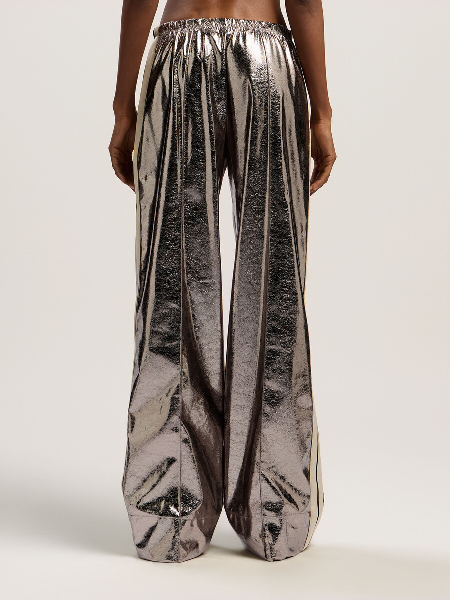 pantalon de survêtement laminé à jambes larges