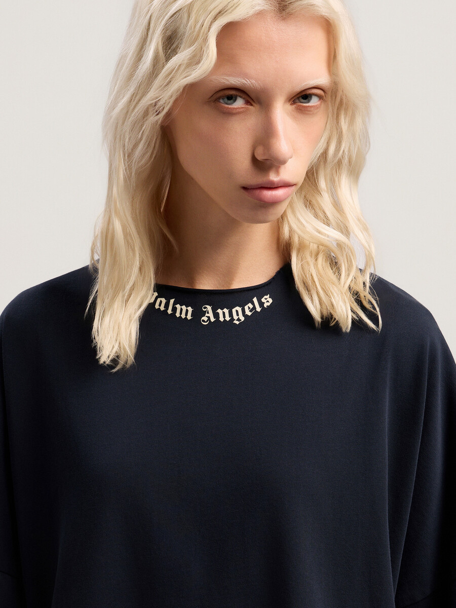 t-shirt à col logo incurvé